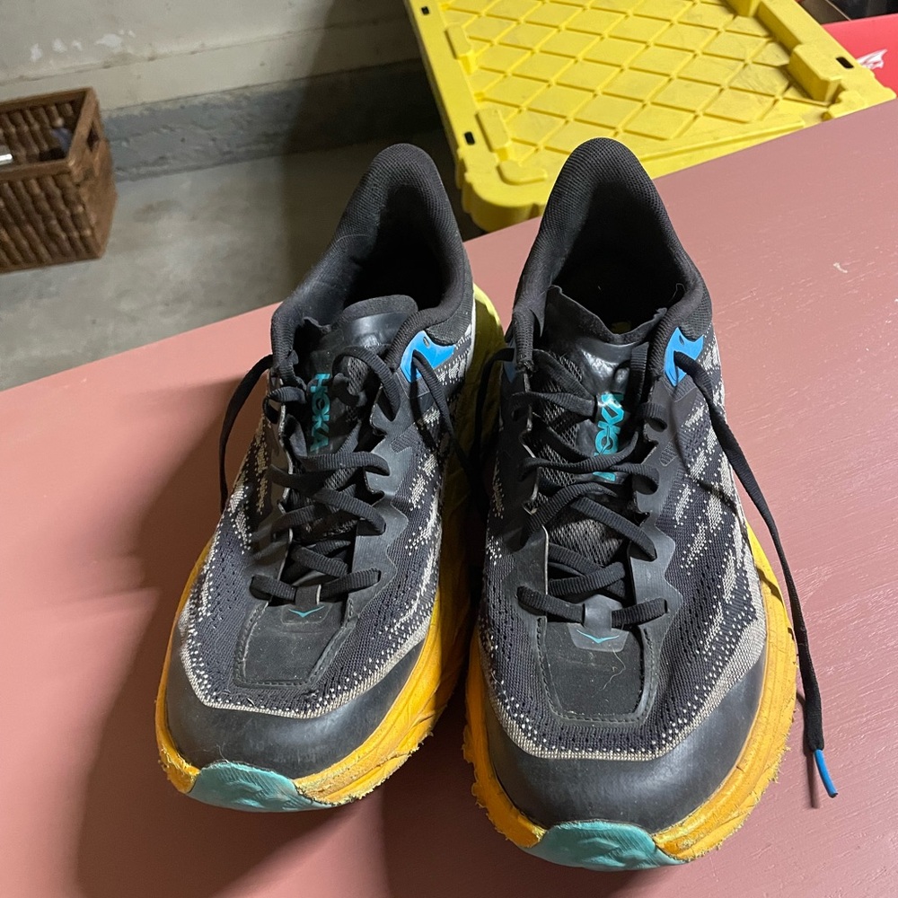 Men’s hokas